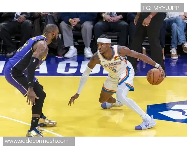 湖人队与雷霆队第二节精彩对决回顾与分析 湖人队与雷霆队第二节精彩对决回顾与分析