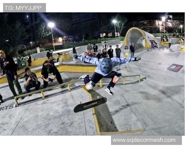 南京滑板队战术变革引发热议探索新风潮与未来发展方向 南京滑板队战术变革引发热议探索新风潮与未来发展方向