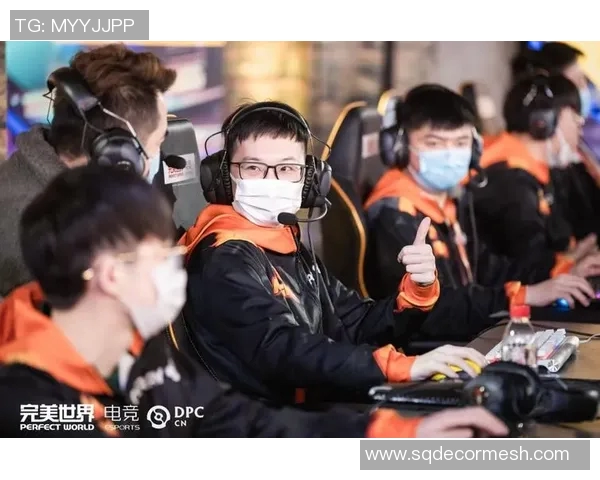 FPX以78分领跑世界大师赛积分榜争夺战愈演愈烈